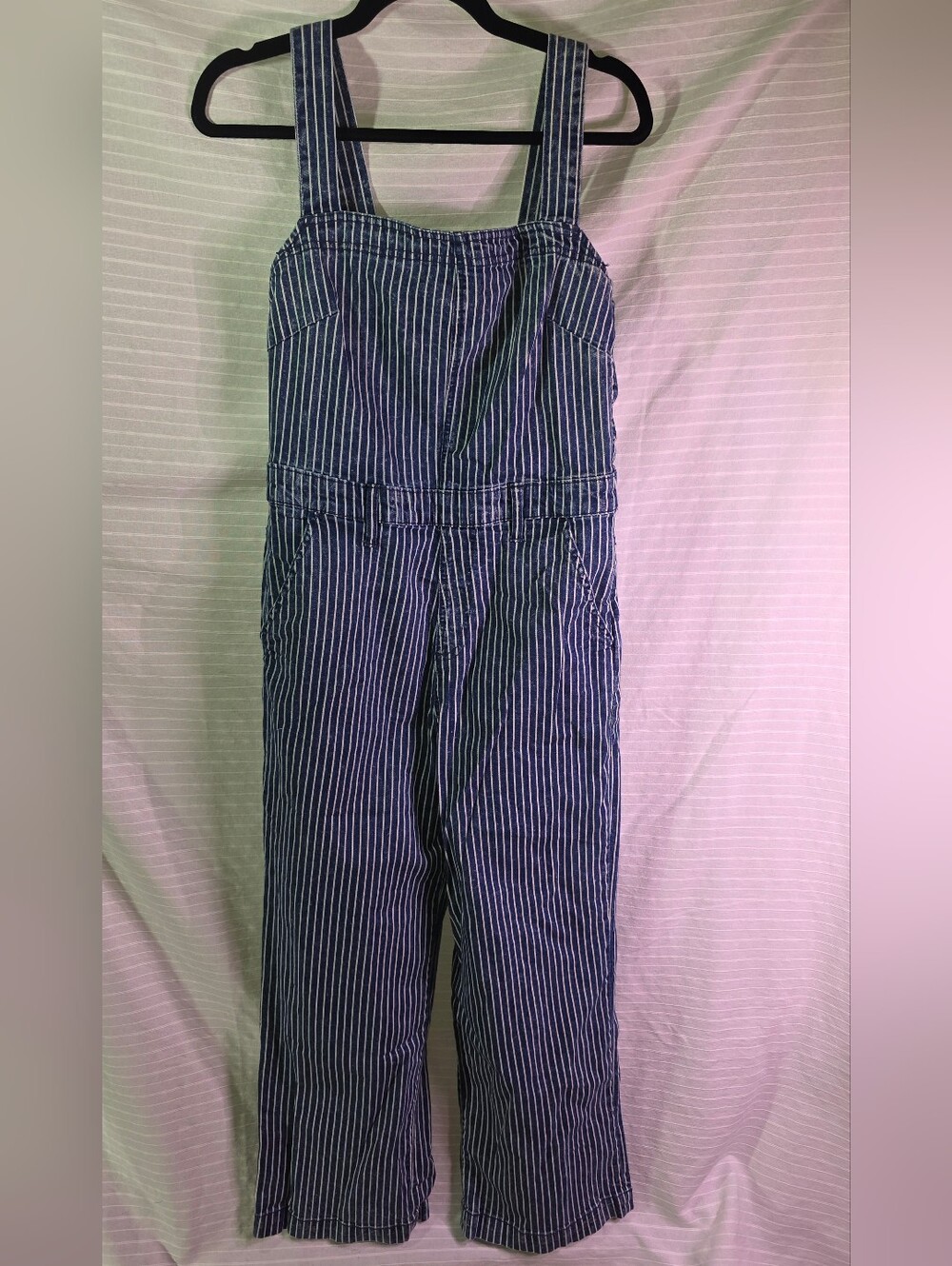Universal Thread Navy and White Pinstripe Denim Overalls, Sz 6